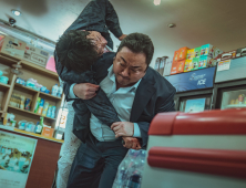 ‘범죄도시2’ 450만 돌파… 코로나19 이후 최다관객 韓 영화