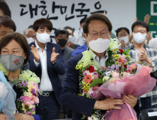 교육감선거 보수 8곳서 당선 전망…막 내린 진보 ‘교육 균형’