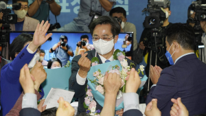 개표 3% 남기고 역전...김동연 경기지사 당선 확실