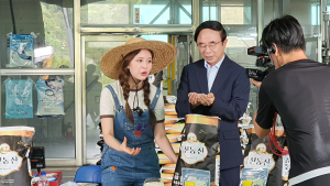 심 민 임실군수, ‘쌀집아저씨’로 쇼핑라이브 임실쌀 판매