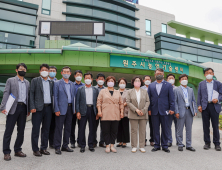 원주시의회 산업경제위원회, 농업기술센터 방문