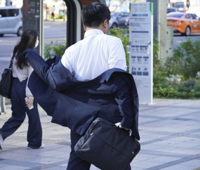 아침기온 '뚝' 쌀쌀한 출근길