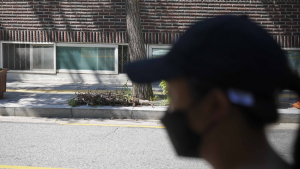 공공임대도 쫓겨난다... 51만 가구 ‘주거위기’ 
