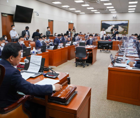 국회에서 열린 해양수산부 국정감사