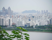 ‘올해도 계속 떨어진다’...국민 10명 중 6명 집값 하락 전망