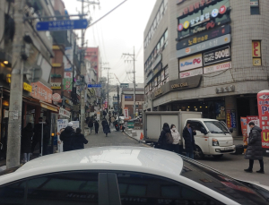 11월 경상수지 6억佛 적자…소비심리도 하락 ‘이중고’