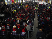 “100일 추모제 광화문광장 사용, 시민안전 위해 허가해달라”