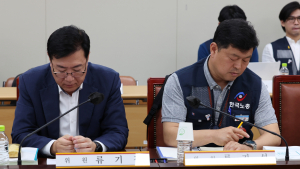 최저임금 두고 노사 대립 ‘팽팽’…“대폭 인상” vs “자영업 힘들어”