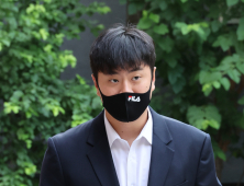 두산 투수 이영하, ‘학폭’ 의혹 벗었다…최종 무죄 판결
