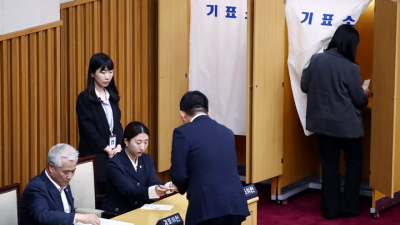 ‘성추행’ 의혹 박성호 부천시의원, 결국 의원직 상실