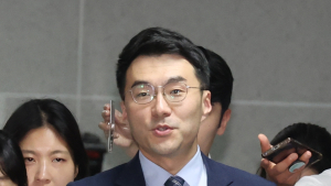 국회 윤리위 첫 출석한 김남국 “근거 갖고 의혹 제기해야”