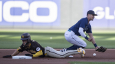 김하성, MLB 코리안리거 최초 단일시즌 30도루 돌파