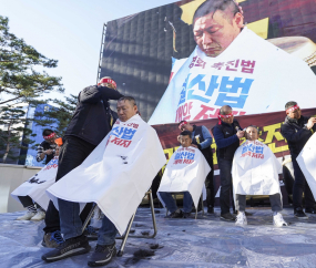 '철도 민영화 촉진법 폐기하라' 철도노동자의 외침