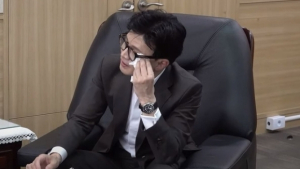 한동훈…“눈 아들 닮았다”에 눈물