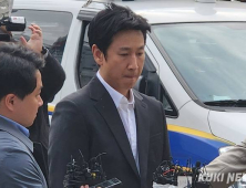 이선균, 차량서 숨진 채 발견