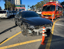 울산 남구 신정동에서 교통사고... 3명 경상