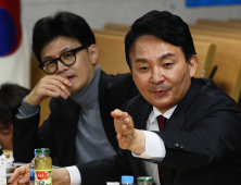 계양산전통시장 상인회 만난 한동훈·원희룡