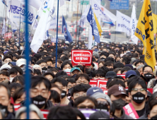 의사 갑질도 리베이트?…집회가 쏘아올린 공