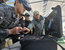 해군 1함대·동해해양특수구조대, 합동 해상구조훈련 실시