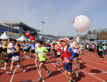 제23회 합천벚꽃마라톤대회, 역대 최다 1만3102명 달렸다