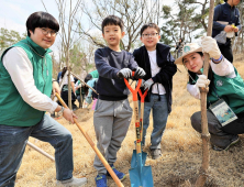 식품업계, 식목일 기념 각양각색 봉사…ESG 경영 ‘한창’