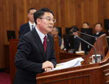 강원도의회 “속초항 연안여객터미널 원상회복해야”