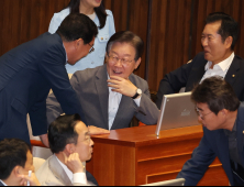 ‘친명 몰빵’ 최고위원 경선, 중앙위 표심이 승부 가른다 