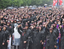 반도체 전쟁 중인데...“고액연봉 전삼노, 파업 동기 의문”