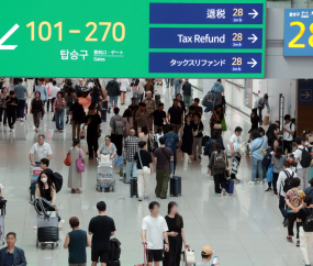 여름 휴가철 맞아 붐비는 인천국제공항