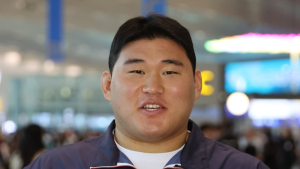 ‘세계 1위’ 김민종, 16강부터 짜릿한 한판승