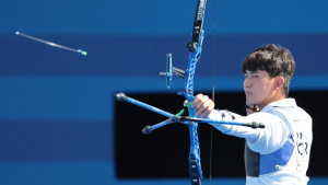 ‘막내’ 김제덕도 통과…압도적인 男양궁, 전원 8강행