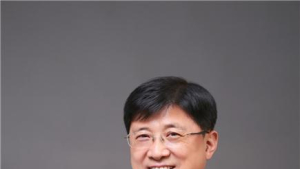 K–방산의 국가전략산업화 방향 설정과 성장전략