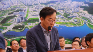 김윤덕 의원, 1호 공약 ‘전북대도시권광역교통법’ 대표발의