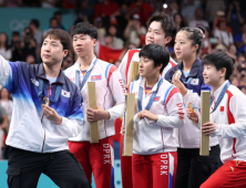 “‘신유빈과 셀카’ 北선수들, 정치범 수용소 갈수도…최소 혁명화 2~3년”