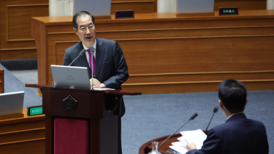 증시 저평가 질문에 경제 수장들 “과거 투자역점, 주주환원 우선순위 낮아”