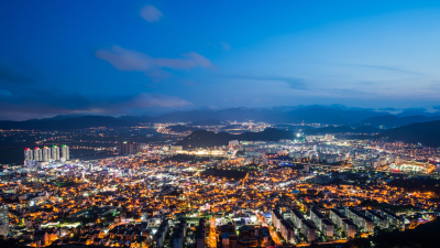 '김해의 밤' 화려한 불빛에 물들다