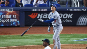 오타니, MLB 사상 최초로 ‘50홈런-50도루’ 대기록 달성