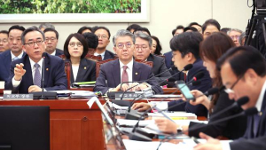 외교부, ‘3급 비밀’ 유출경위 파악 돌입…“국가비밀 누설자, 일벌백계해야”