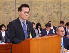 김재원, 유현석 직무대행에 “공사구별 못해”