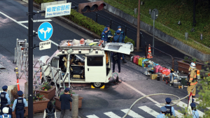 화염병 던지고 일본 총리 관저 돌진 시도…40대 남성 체포