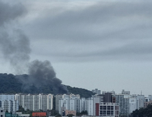 전주시 덕진구 사무기기 매장서 화재…연기 번져 ‘안전안내문자 발송’