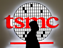 TSMC, 최대 실적에도 “엄중한 도전 직면해” 우려