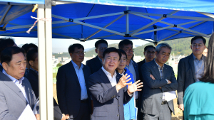 정기명 여수시장, 섬박람회 주행사장 점검…현장서 간부회의