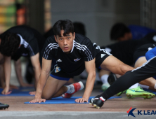 박주영, 은퇴 전 FC서울 홈 밟는다…김판곤 “베테랑 선수들의 건의”