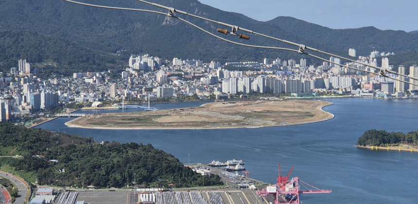 마산해양신도시 5차 우선협상대상자 행정소송 '협상과정' 공개 관심…14일, 2차 변론서 당시 창원시 관계자 출석 