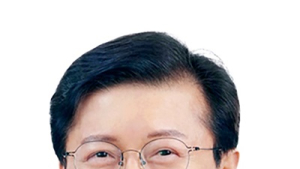 박용근 도의원, “전북미술관장 ‘돼지 목에 진주목걸이’ 전북미술 비하 발언” 비판