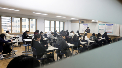 수능 출제위원장 “올해 수능 킬러문항 배제…사교육 없이 풀 수 있는 수준”