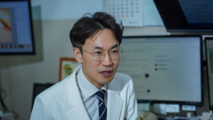 “갑자기 흐려진 시야, 뇌질환 신호일 수도”…‘신경안과’에서 찾은 해답 [쿠키인터뷰]