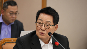 박지원 “‘윤건희’ 한동훈 대신할 업둥이 찾아…이창용은 인준 어려워”