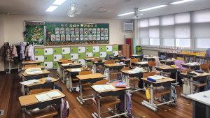 대전교육청, 28개 초중고 낡은 책걸상·사물함 교체